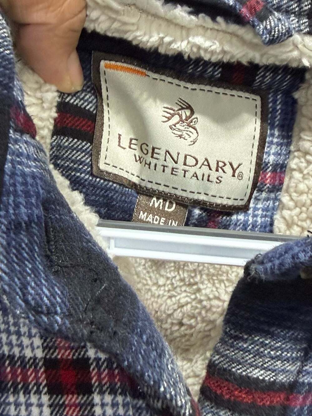Legendary Whitetails Sherpa Lined Flannel Shirt Size M Blue Plaid - Picture 7 of 12